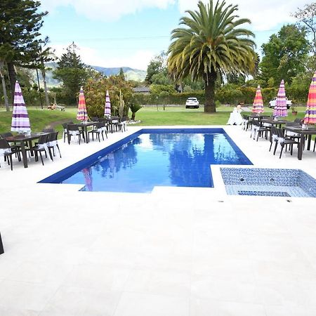 Quinta La Constanza Hotel ตาบาเบลา ภายนอก รูปภาพ
