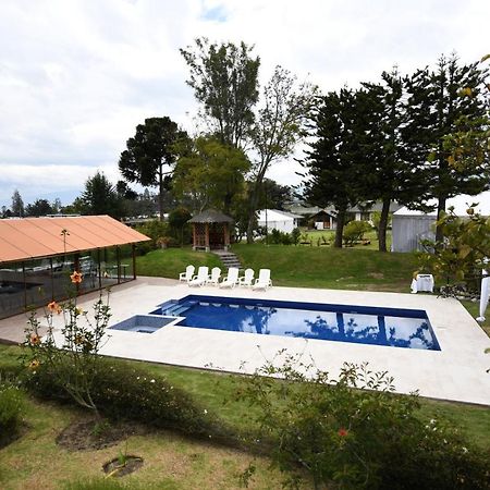 Quinta La Constanza Hotel ตาบาเบลา ภายนอก รูปภาพ